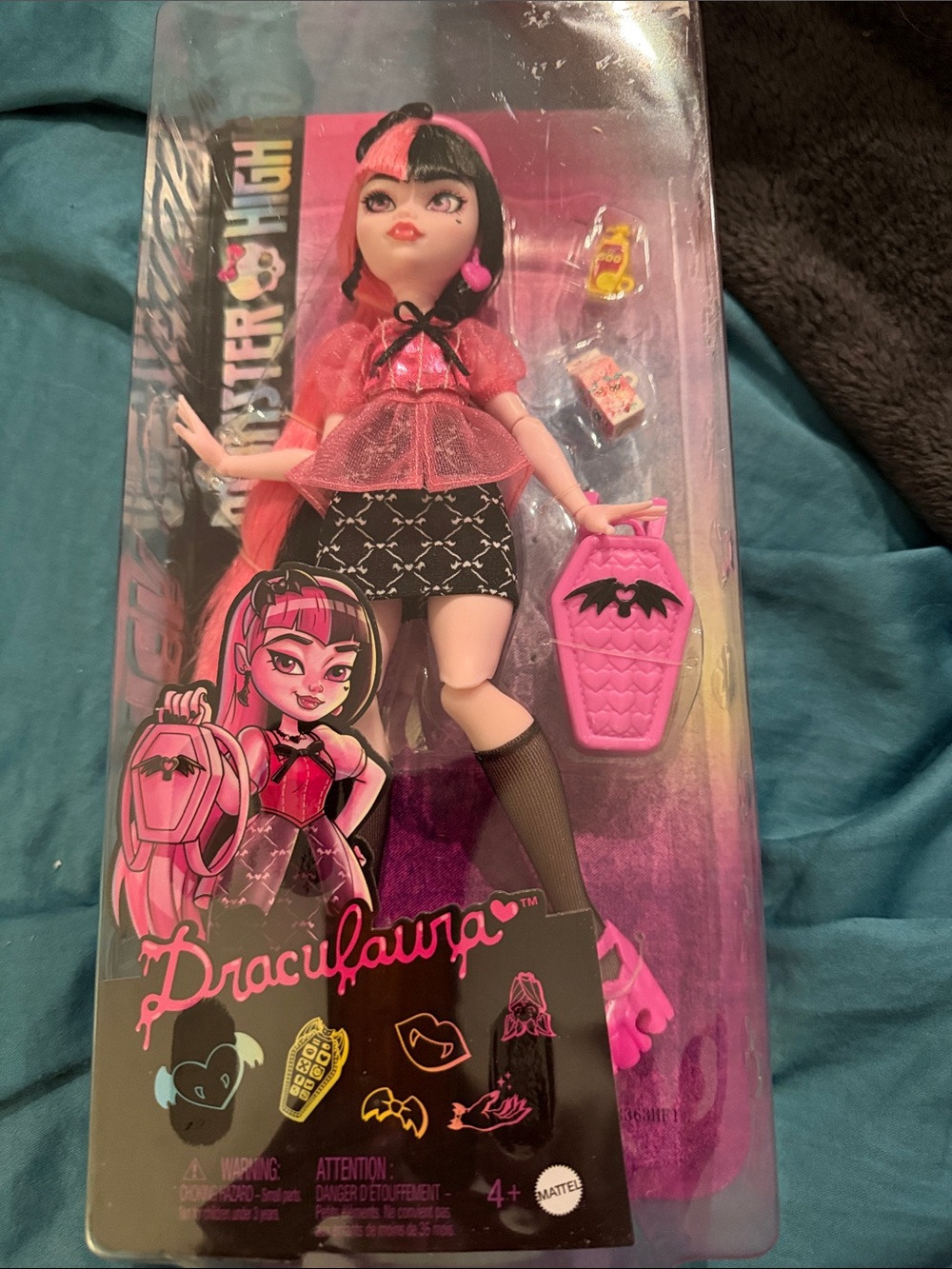Mattel Draculaura Fashion Doll in Pink and Black